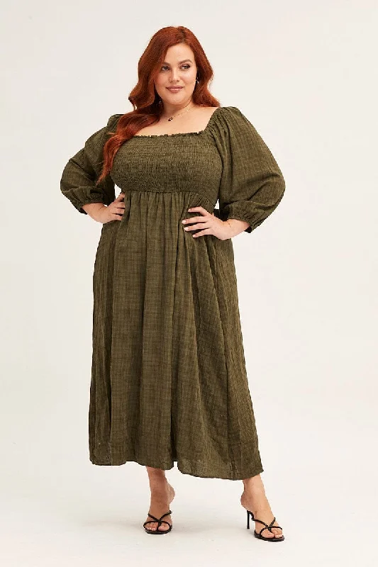 Midi Dresses for stylish casual romantic dinner events-Green 3/4 Sleeve Shirred Midi Dress