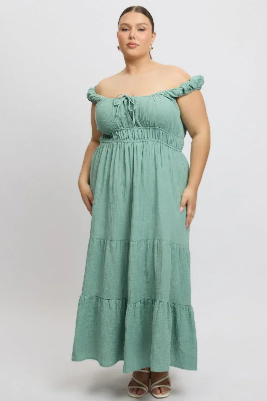 Midi Dresses for trendy holiday family gatherings-Green Midi Dress Short Sleeve Ruched