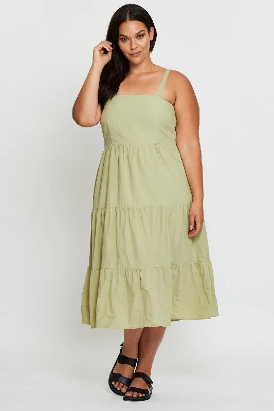 Midi Dresses for casual birthday fall celebrations-Green Midi Dress Square Neck Sleeveless