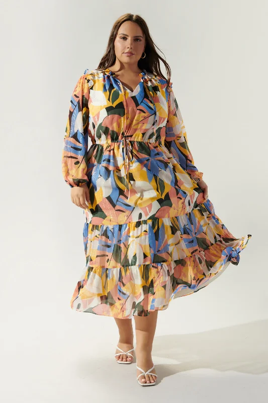 Midi Dresses for casual fall family gatherings-Congo Tropics Tiered Midi Dress Curve