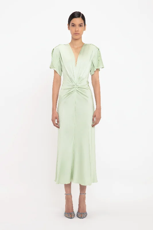 Midi Dresses for casual spring formal gatherings-Gathered V-Neck Midi Dress In Jade