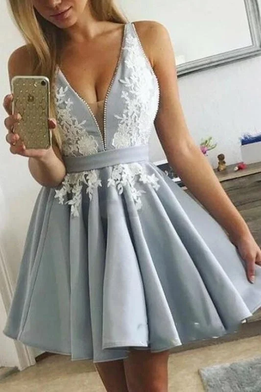 Hot V-Neck Appliques Mini Sleeveless Cocktail A Line Cute Short Homecoming Dress