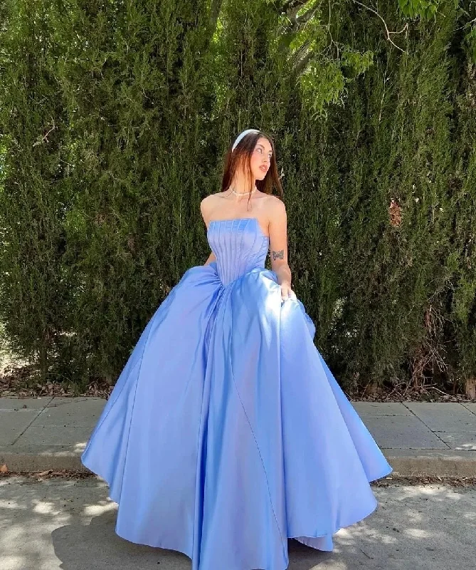 Sexy Strapless Satin Prom Dresses With Ruched Exquisite Lace Up Back A-Line Long Homecoming Cocktail Dance Party Ball Gowns