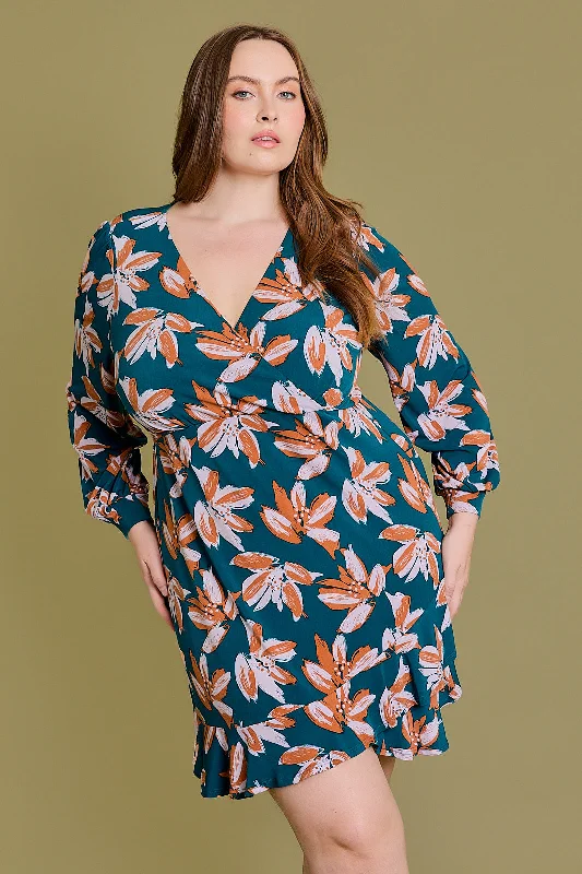 Mini Dresses for chic summer nights-Plus Size Wrap Floral Long Sleeve Surplice Mini Dress