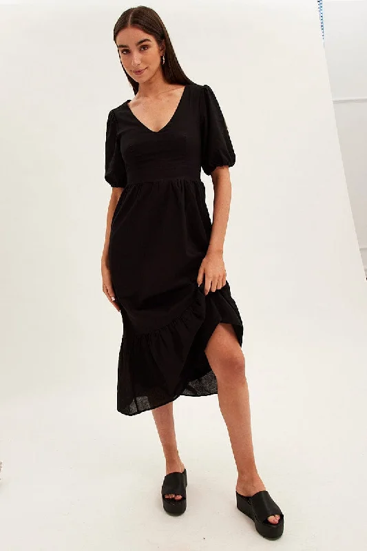 Maxi dresses for a luxurious beachside reception at sunset -Black Maxi Dress V-Neck Short Sleeve Cotton Blend