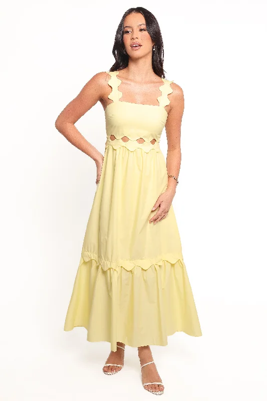 Maxi dresses for an elegant family reunion dinner in the garden -Dixie Maxi Dress - Yellow